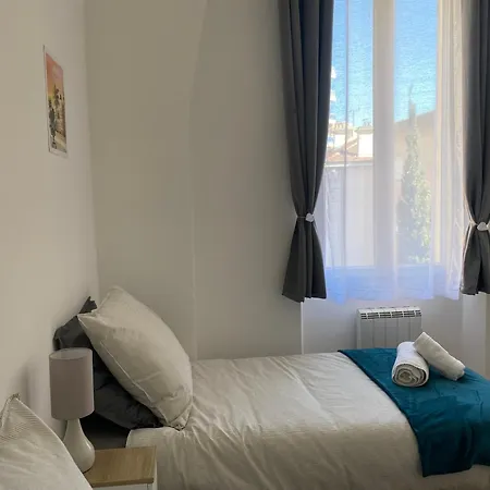 Apartment Elegant T3 Centre, 10 Mn A Pieds Palais, Croisette *